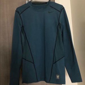 *FINAL SALE* Nike Pro men’s long sleeve shirt